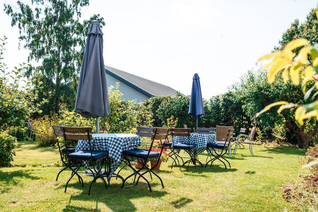 Agda Lund Bed & Breakfast Kivik Eksteriør billede